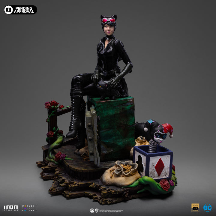 Iron Studios Gotham City Sirens Catwoman 1/10 Deluxe Art Scale Limited Edition Statue
