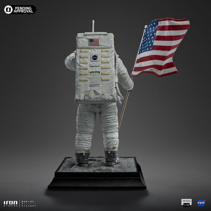 Iron Studios Apollo 11 Astronaut 1/10 Art Scale Limited Edition Statue