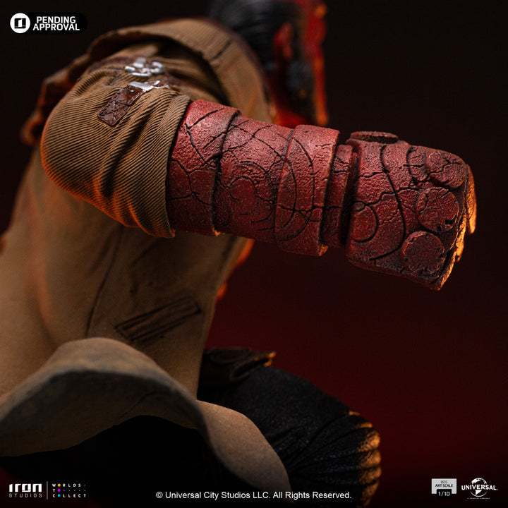 Iron Studios Hellboy II: The Golden Army Battle Diorama Series Hellboy 1/10 Art Scale Limited Edition Statue