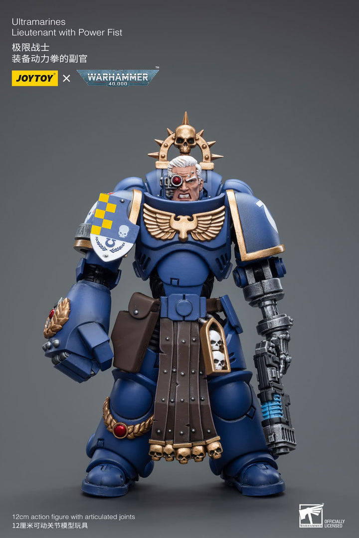 Warhammer 40K 1/18 Scale Ultramarines Lieutenant with Power Fist