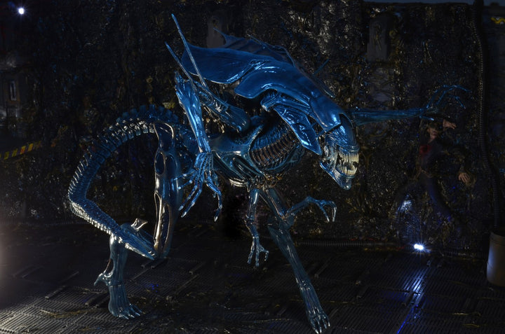 Alien Xenomorph Queen Deluxe Boxed Action Figure
