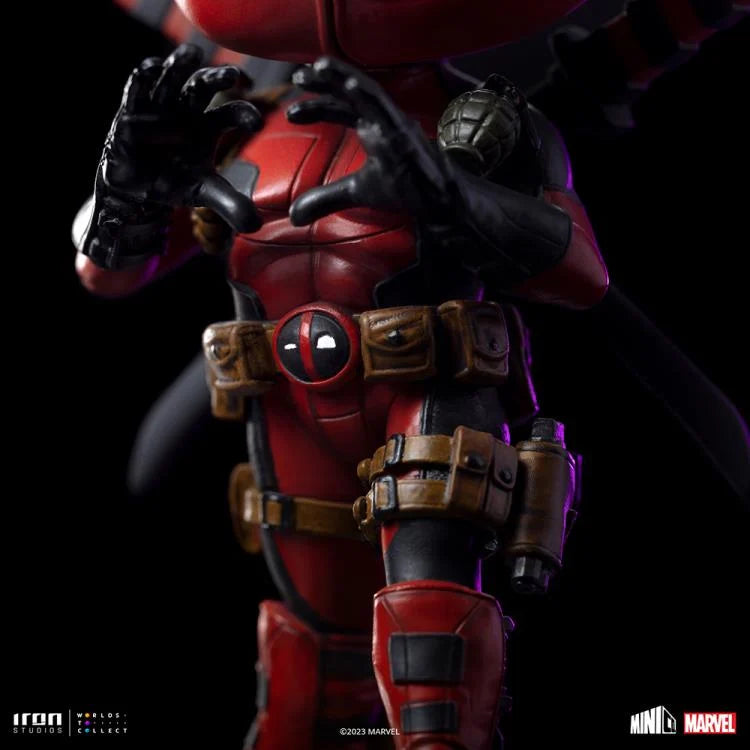 Iron Studios X-Men MiniCo Deadpool Figure