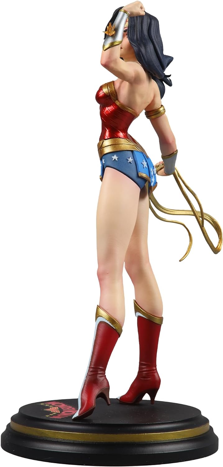 McFarlane Cover Girls Of the DC Universe Wonder Woman (J. Scott Campbell) 1/8 Scale Limited Edition Statue