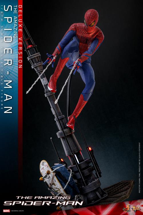 Hot Toys The Amazing Spider-Man Spider-Man Deluxe 1/6th Scale Figure