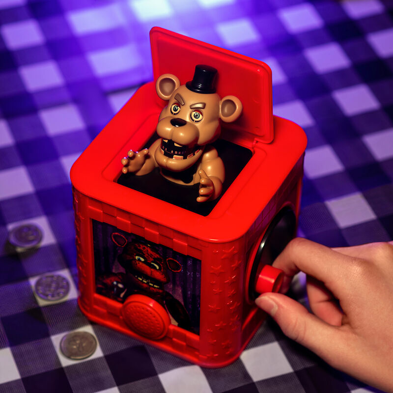 Funko Five Nights At Freddy's Scare-In-The-Box Game
