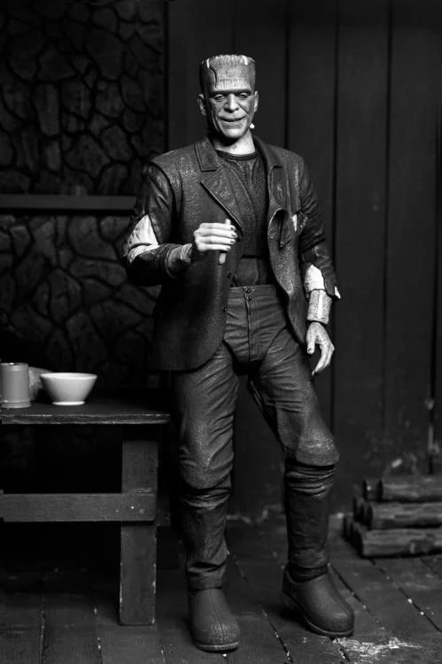 NECA Universal Monsters Ultimate Bride of Frankenstein Frankenstein's Monster (Black & White Version) 7" Action Figure