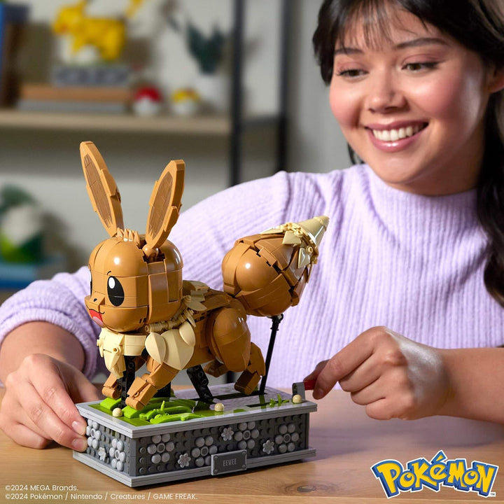 MEGA Pokémon Action Figure Building Set Motion Eevee