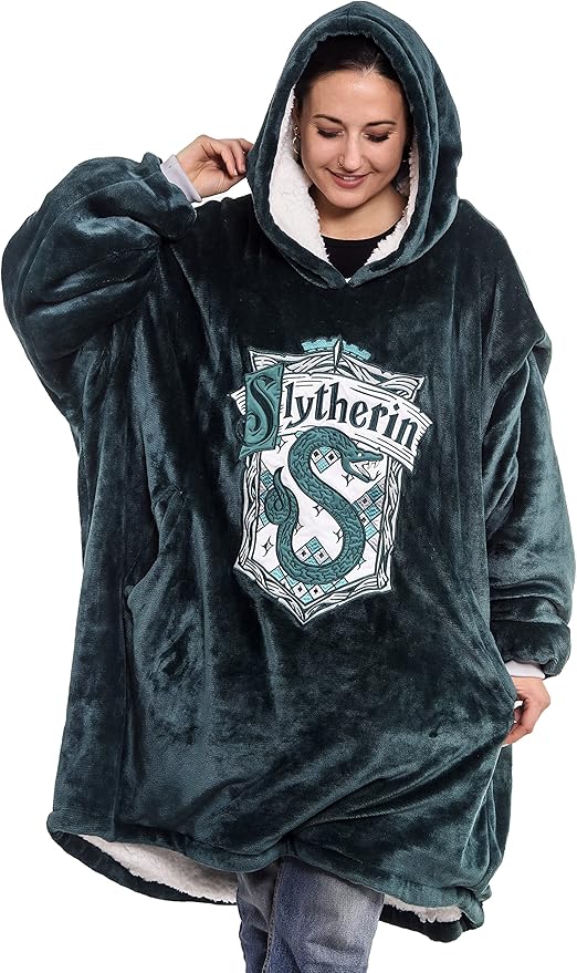 Harry Potter: Slytherin Oversized Hoodie Blanket