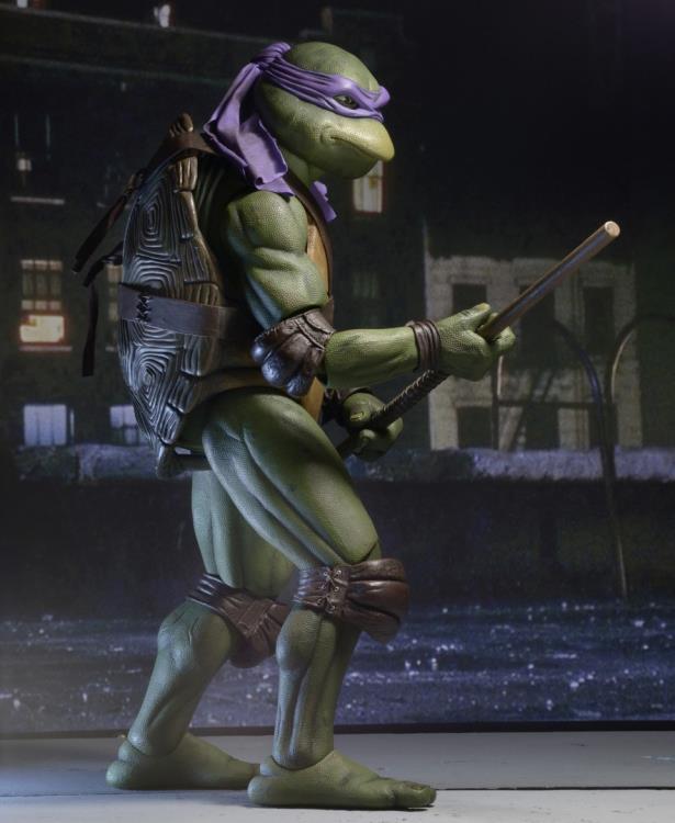 NECA Teenage Mutant Ninja Turtles (1990 Movie) Donatello 1/4 Scale Action Figure