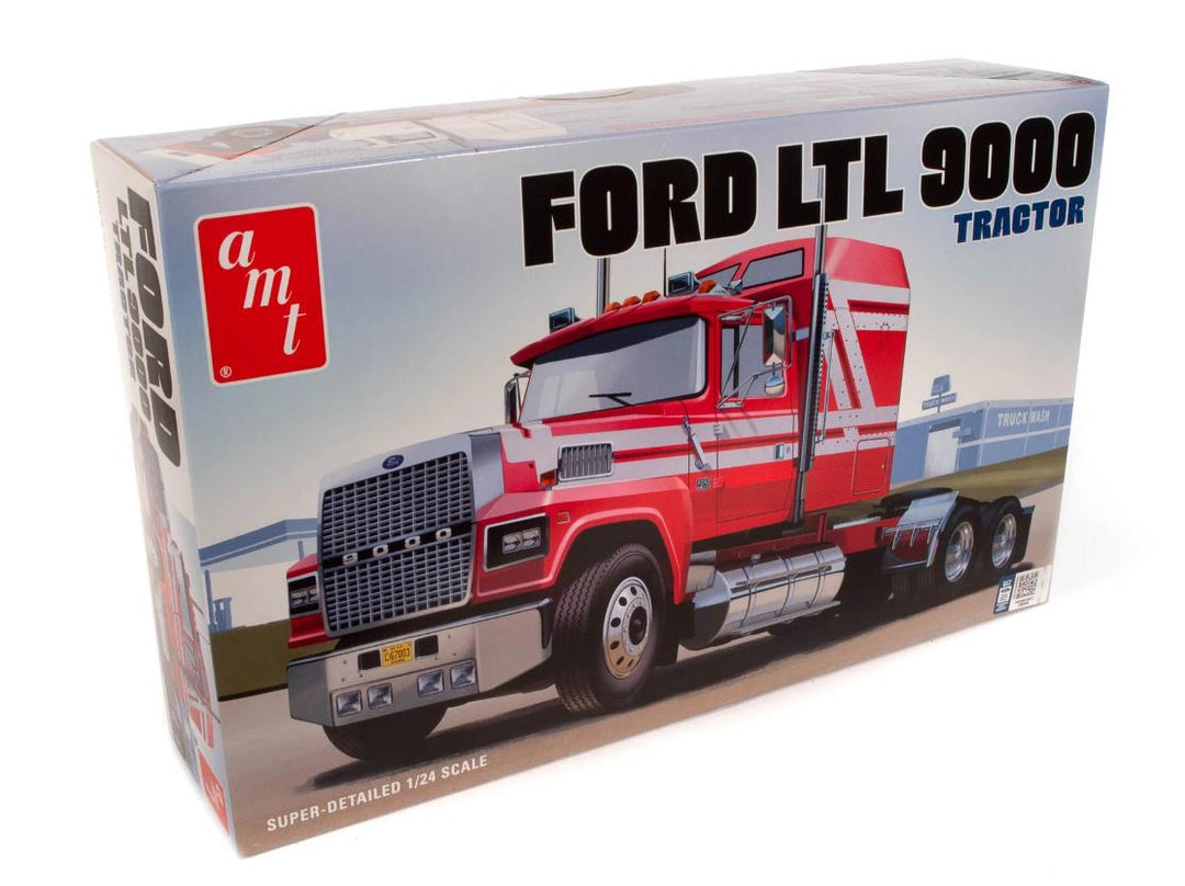 AMT 1:24 Scale Ford LTL 9000 Semi Tractor Kit