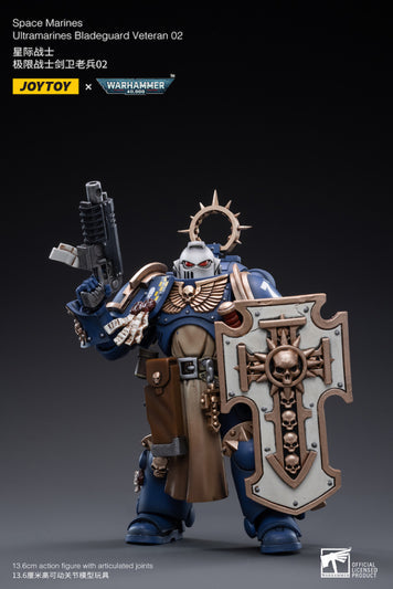 Warhammer 40K 1/18 Scale Ultramarines Bladeguard Veteran 02