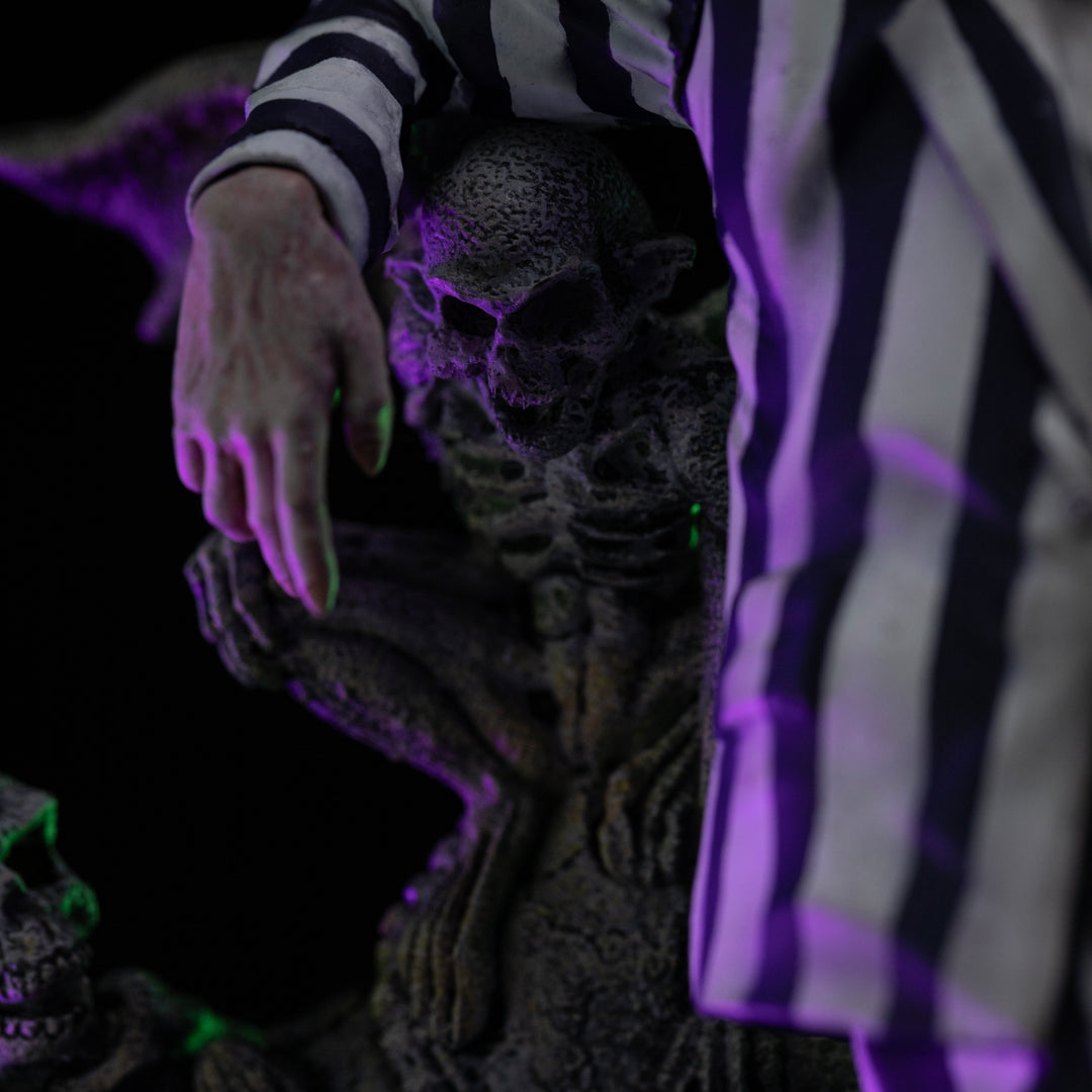 Iron Studios Beetlejuice Beetlejuice (2024) Beetlejuice 1/10 Deluxe Art Scale Limited Edition Statue