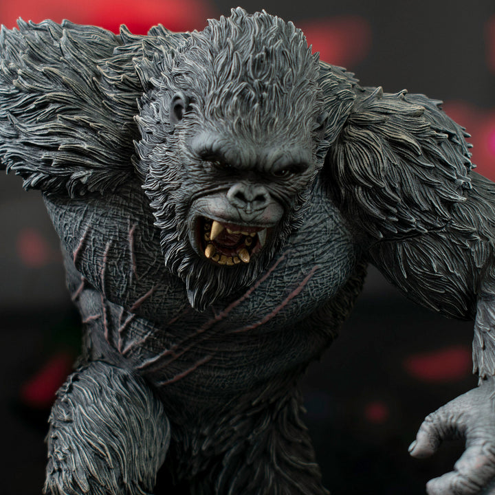 Godzilla x Kong The New Empire Gallery Kong Figure Diorama