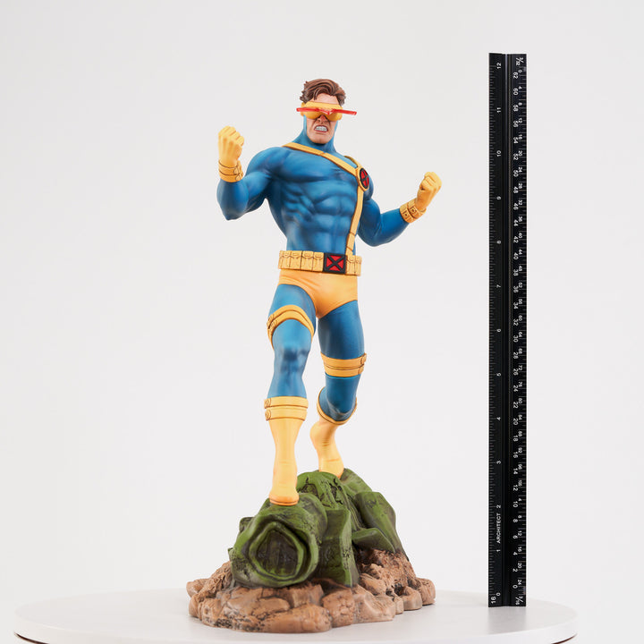 Marvel Gallery Comic Cyclops Figure Diorama