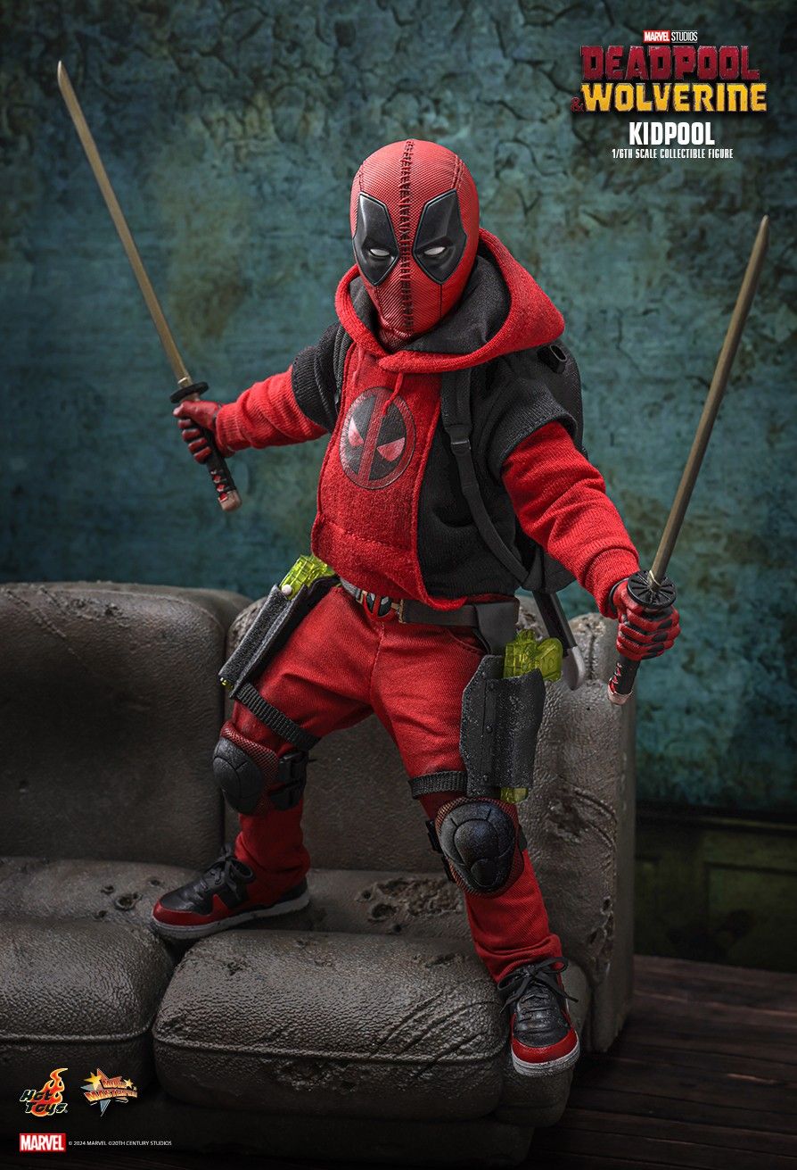 Hot Toys Deadpool & Wolverine Kidpool 1/6th Scale Figure