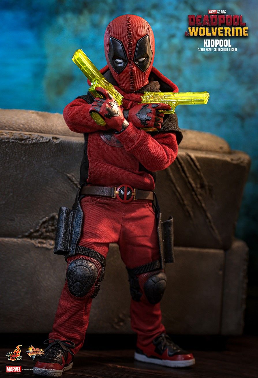 Hot Toys Deadpool & Wolverine Kidpool 1/6th Scale Figure