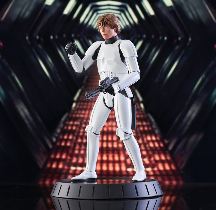 Star Wars: A New Hope Milestones Stormtrooper Luke Skywalker 1/6 Scale Limited Edition Statue