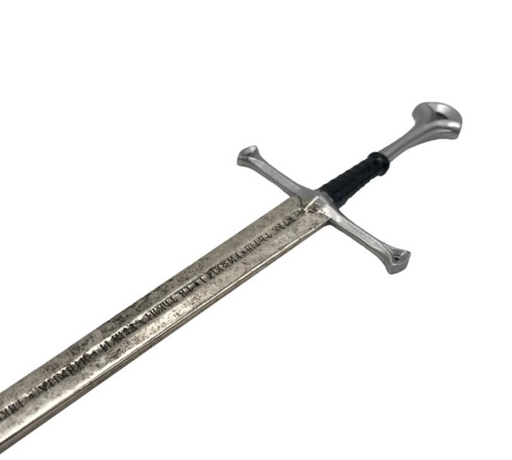 The Lord of the Rings The Return of the King Anduril Sword Scaled Prop Replica