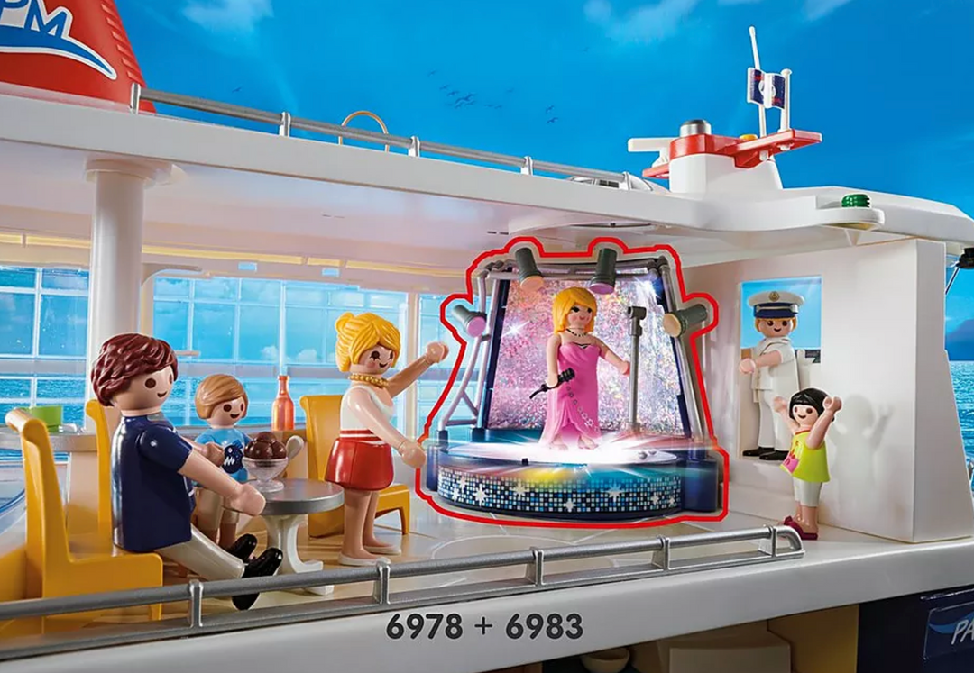 Playmobil 6978 Family Fun Cruise Ship Playset