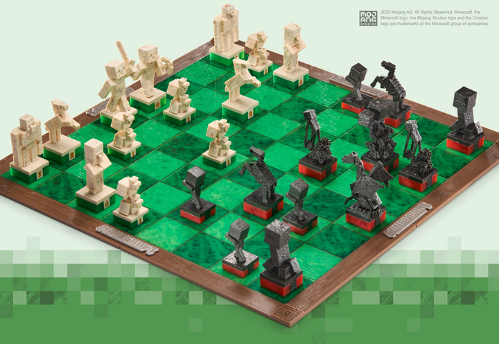 Official Minecraft Chess Set Overworld Heroes vs. Hostile Mobs
