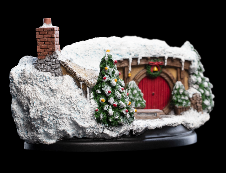 Weta Workshop The Hobbit An Unexpected Journey Statue 35 Bagshot Row Christmas Edition