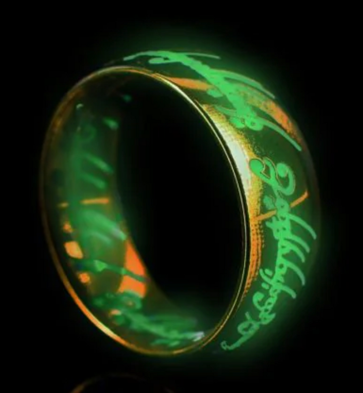 Official The Lord of the Rings One Ring Glow in the Dark Replica