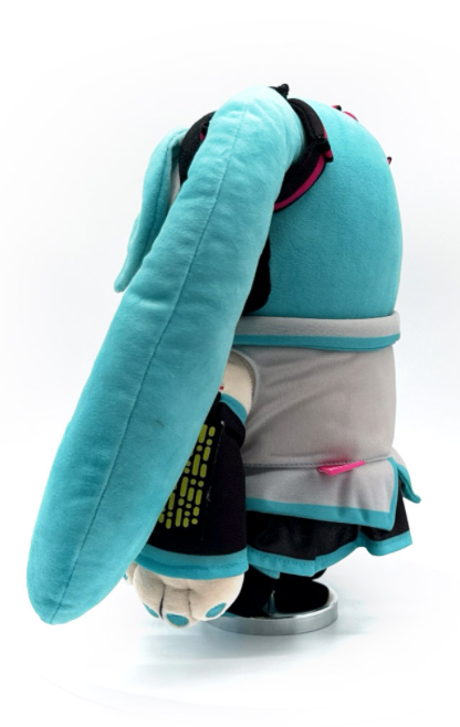 Youtooz Hatsune Miku x Fall Guys 9