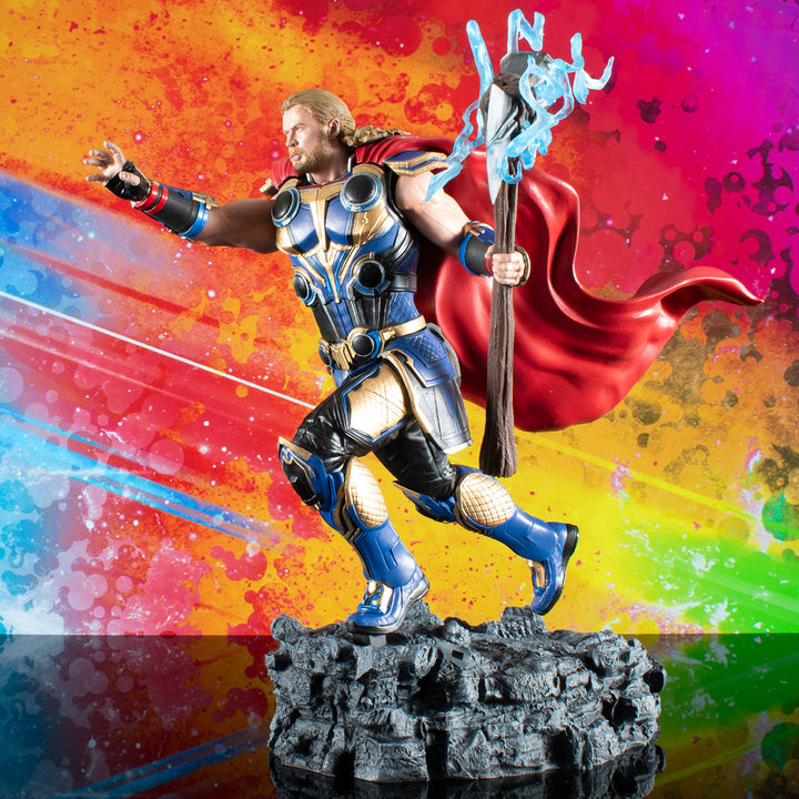 Thor Love and Thunder Gallery Thor Deluxe Figure Diorama