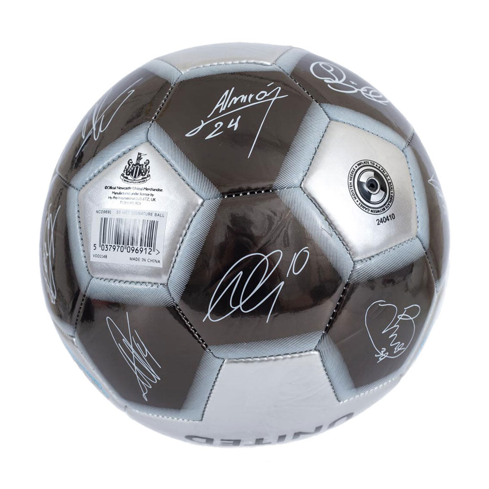 Newcastle United Signatures 26 Skill Ball