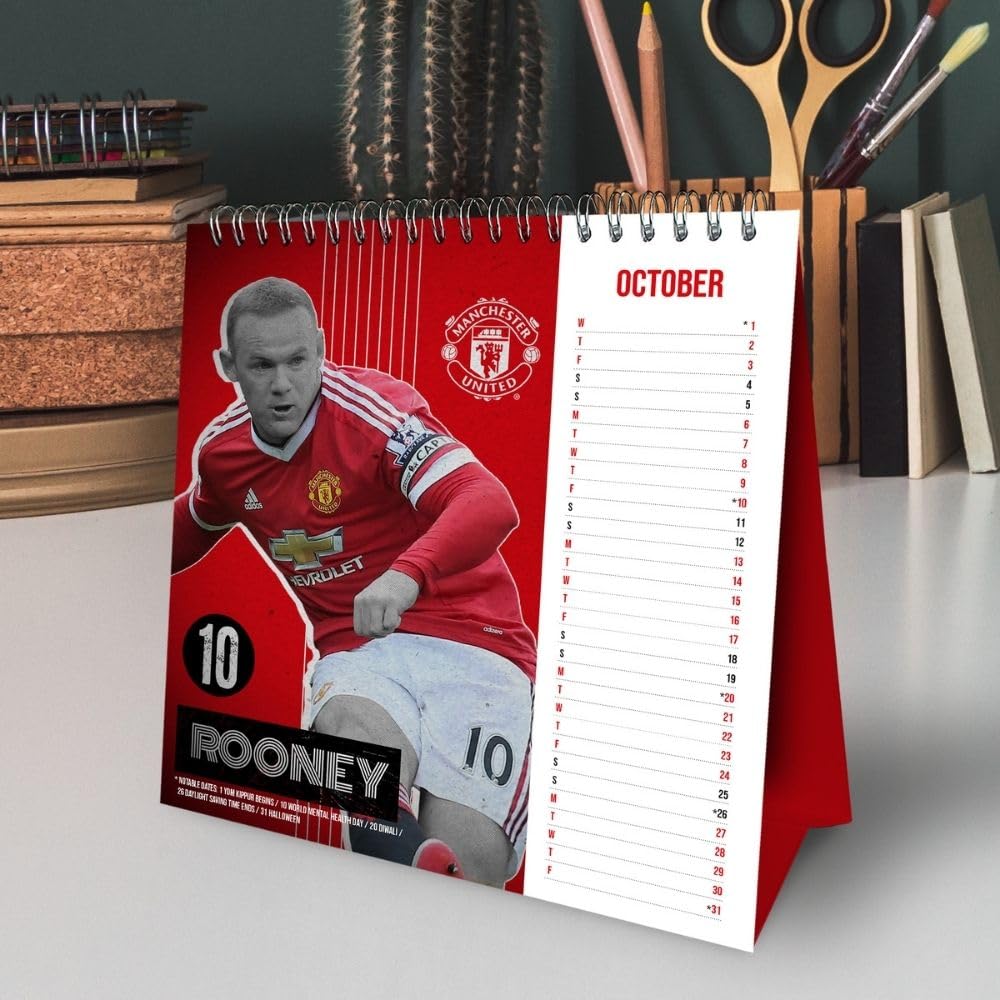 Manchester United FC Desktop 2025 Calendar