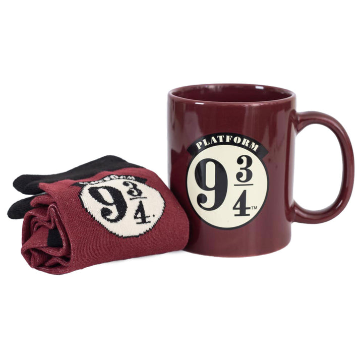 Harry Potter 9 & 3 Quarters Mug & Sock Set