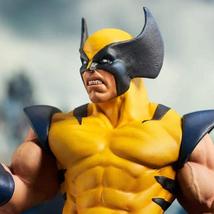 Marvel Wolverine (Comic Yellow Suit) SDCC 2024 Exclusive 1/7 Scale Limited Edition Mini Bust