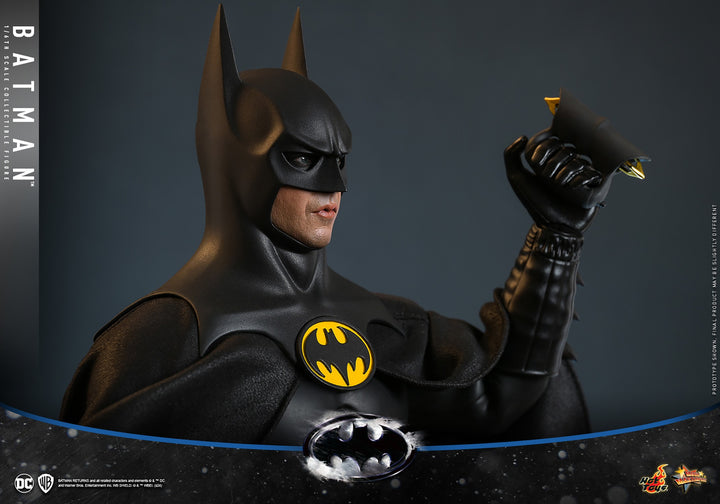 Hot Toys Batman Returns Batman 1/6th Scale Figure