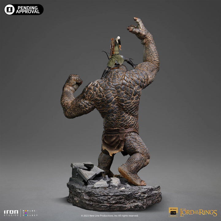 Iron Studios The Lord of the Rings Battle Diorama Series Cave Troll and Legolas 1/10 Deluxe Art Scale Limited Edition Statue