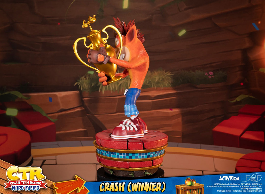 First4Figures Crash Bandicoot Team Racing Nitro-Fueled Winner Crash Statue