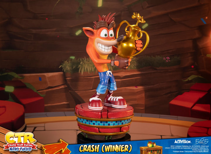 First4Figures Crash Bandicoot Team Racing Nitro-Fueled Winner Crash Statue