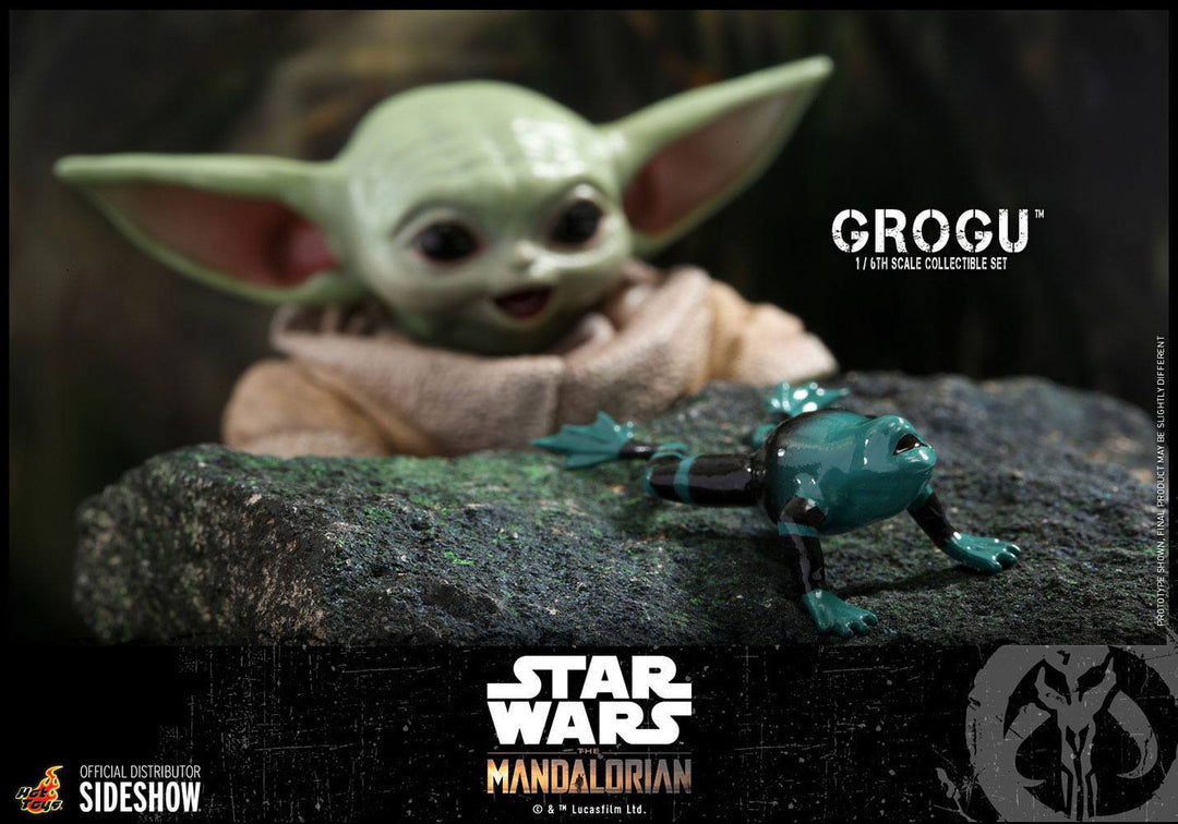 Hot Toys Star Wars The Mandalorian Grogu 1/6 Scale Figure