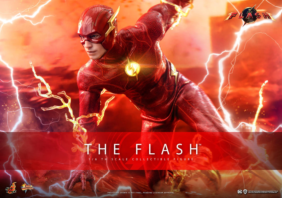 Hot Toys DC Comics The Flash 1/6th Scale Figure