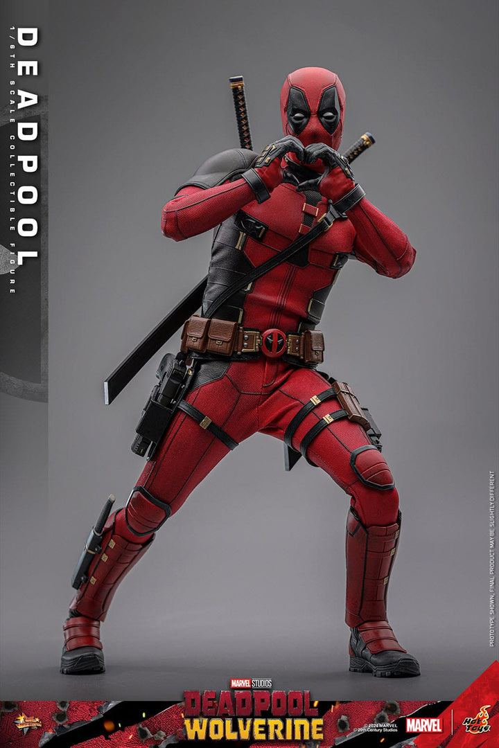 Hot Toys Deadpool & Wolverine Deadpool 1/6th Scale Figure