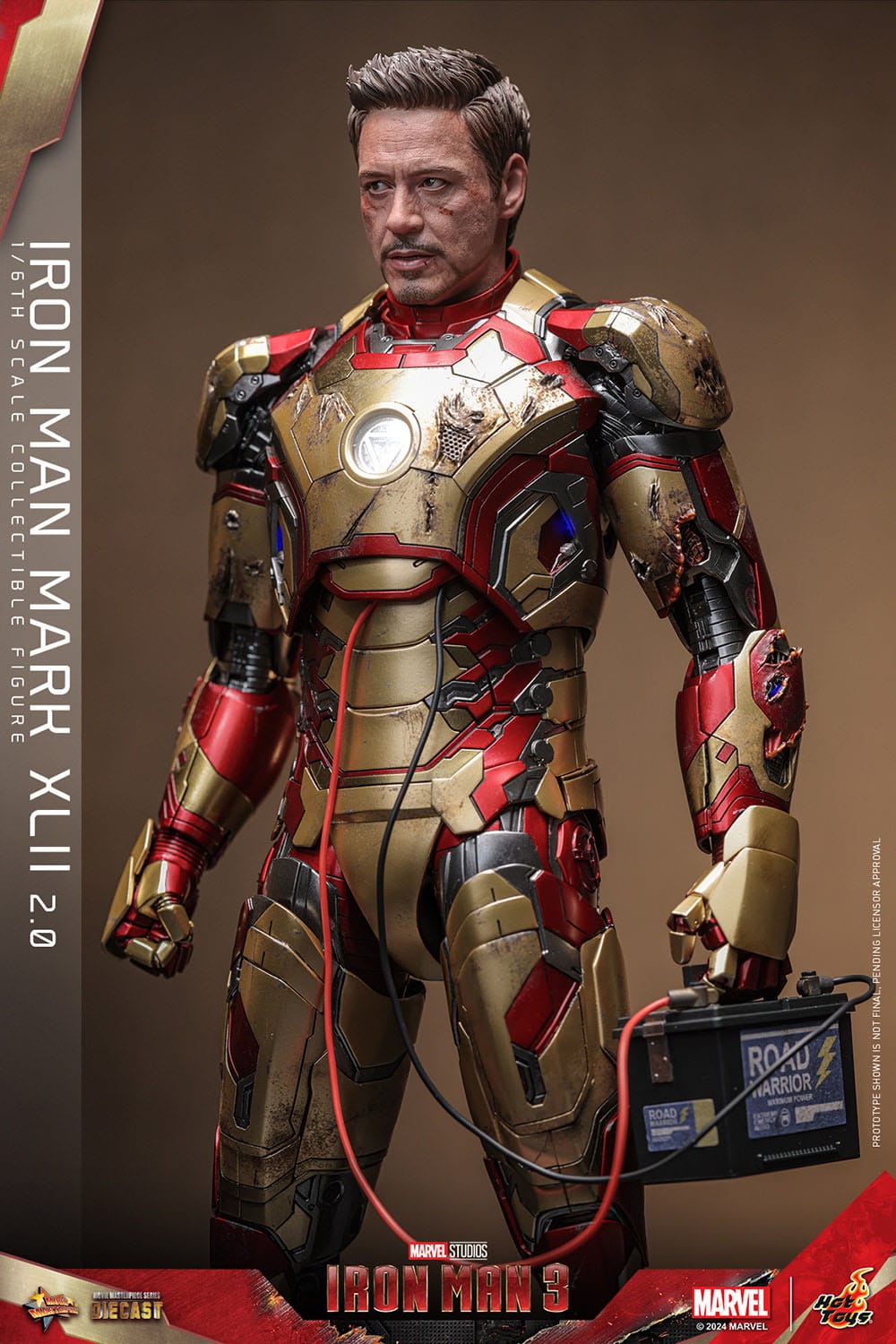 Hot Toys Iron Man 3 Iron Man Mark XLII (2.0) 1/6th Scale Figure