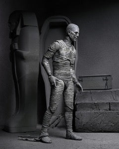 NECA Universal Monsters (Black & White) Mummy Ultimate 7" Scale Action Figure