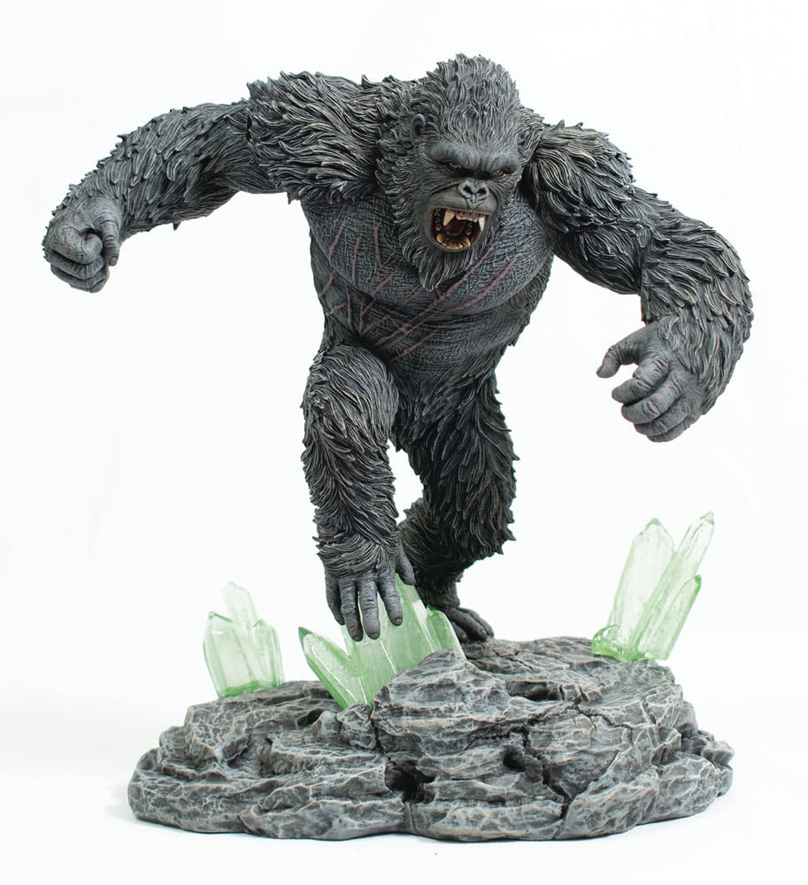 Godzilla x Kong The New Empire Gallery Kong Figure Diorama