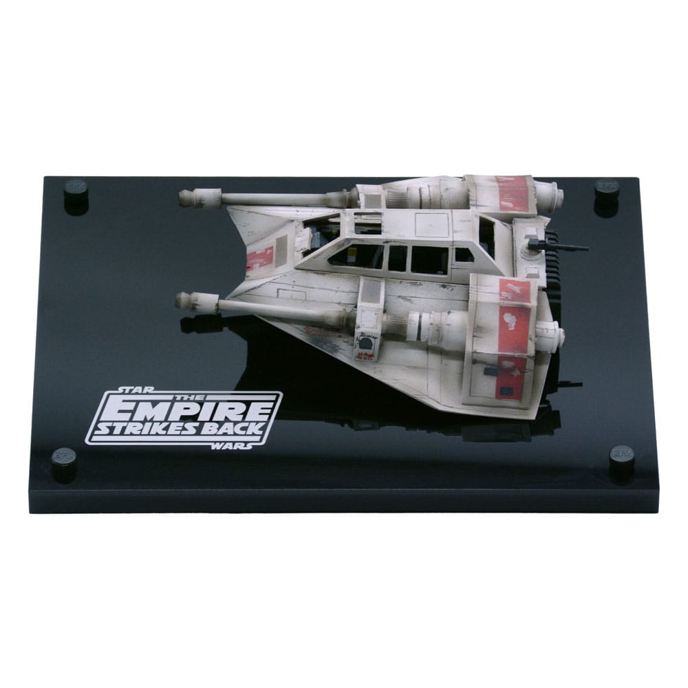 Star Wars The Empire Strikes Back Snowspeeder Crew Gift Replica