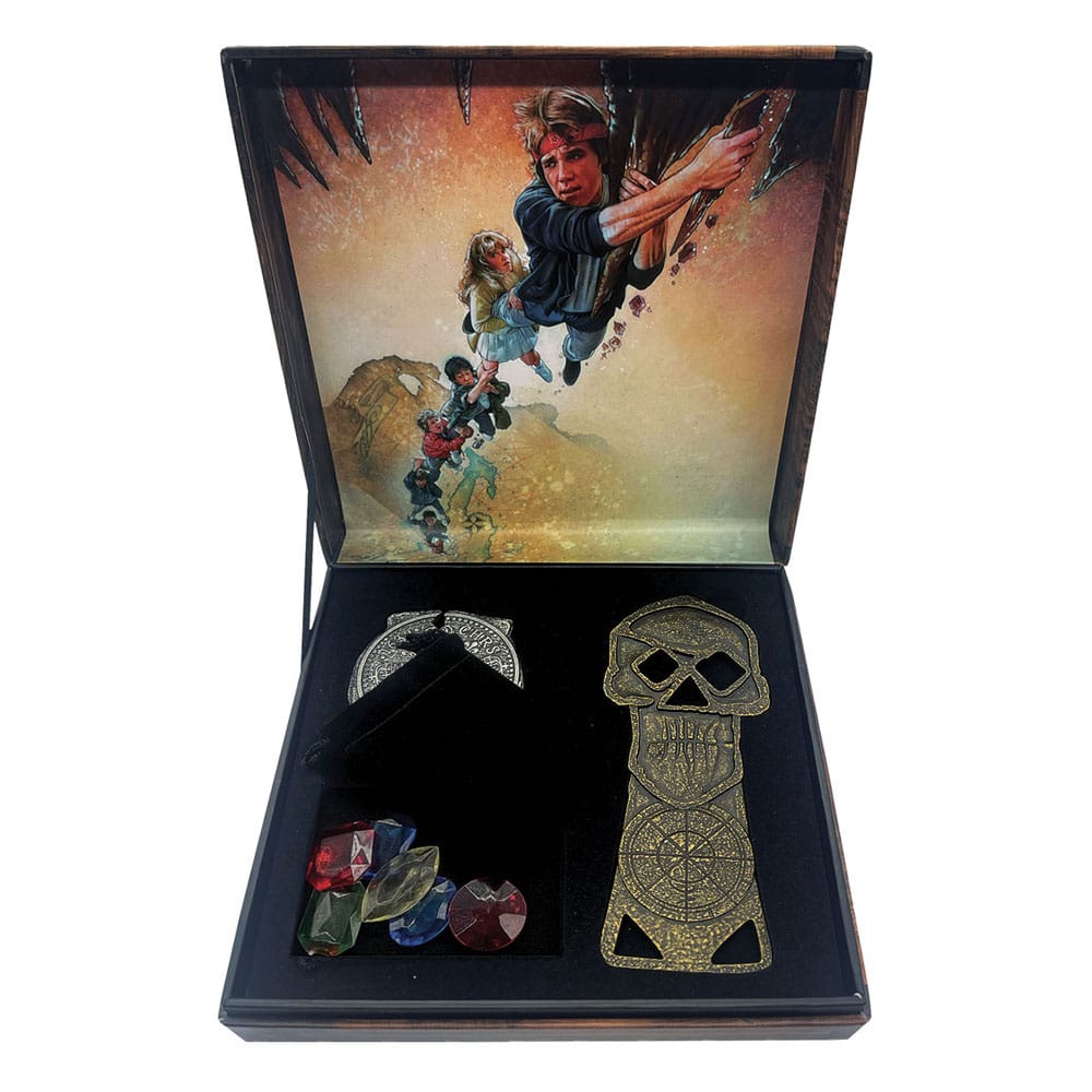 The Goonies Limited Edition Treasure Set