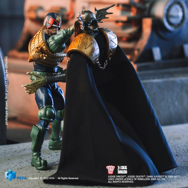 2000 AD Exquisite Mini Action Figure 1/18 Scale Judge Dredd Gaze Into The Fist of Dredd