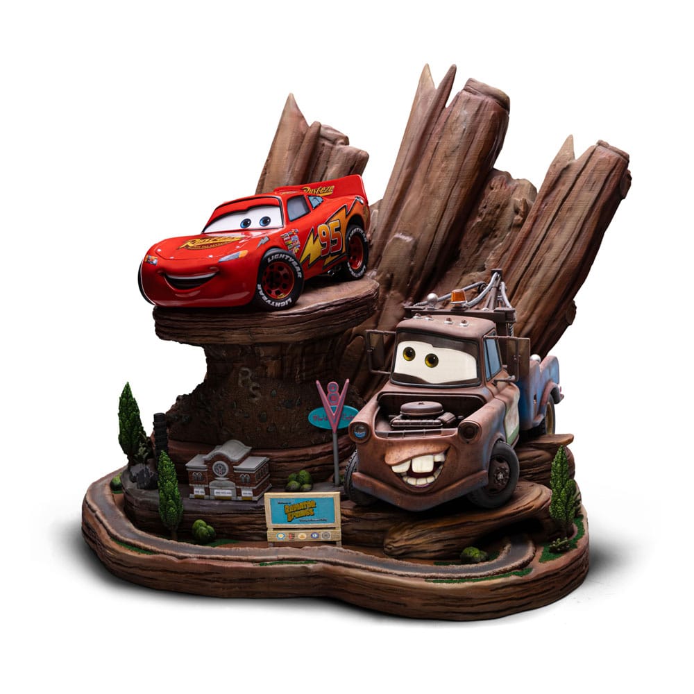 Iron Studios Cars Lightning McQueen & Tow Mater 1/10 Deluxe Art Scale Limited Edition Statue