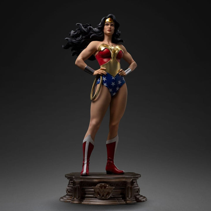 Iron Studios DC Comics Trinity Legacy Replica Wonder Woman 1/4 Scale Limited Edition Statue