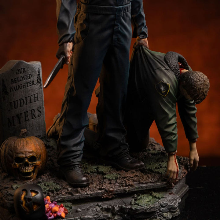 Iron Studios Halloween II Michael Myers 1/10 Deluxe Art Scale Limited Edition Statue