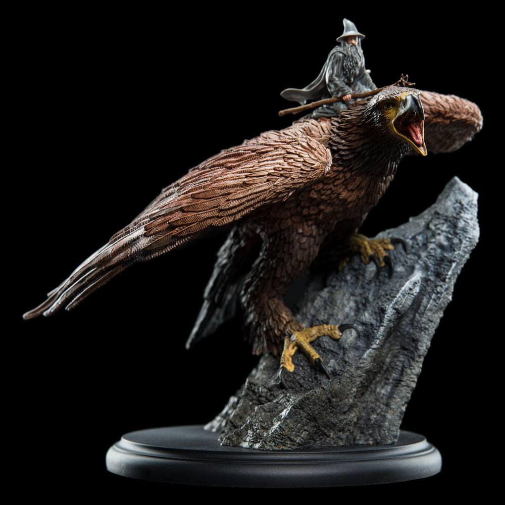 Weta Workshop The Lord of the Rings Gandalf on Gwaihir Statue