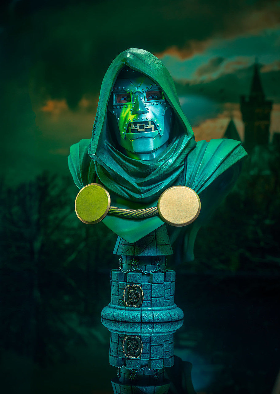 Diamond Select Marvel Legends In 3D Doctor Doom 1/2 Scale Limited Edition Bust